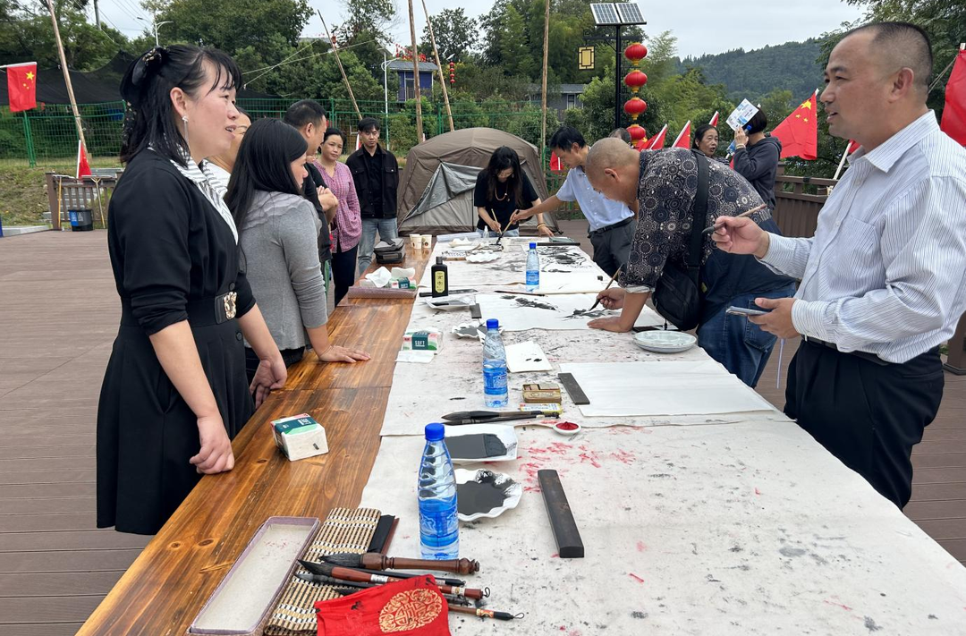 县妇联开展“传承好家风 廉洁过中秋”主题活动