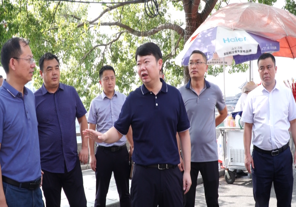 梁志平带队检查中秋国庆节前安全生产工作