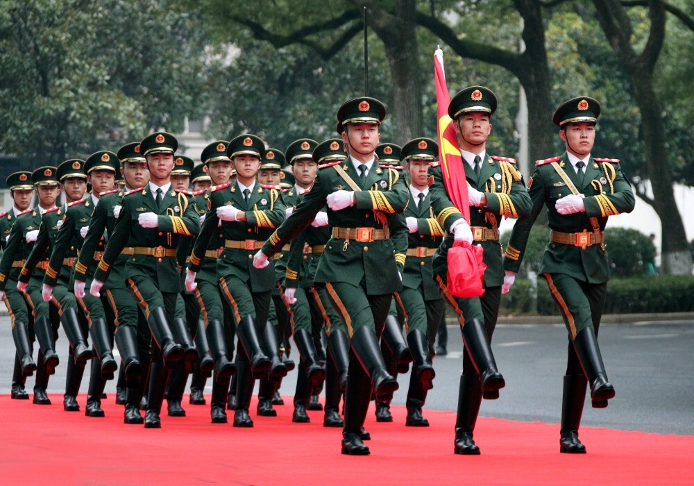 省委举行国庆升旗仪式 祝福伟大祖国繁荣昌盛