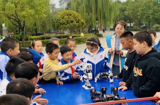 芷江：入选科普教育“双走进”试点县 为“双减”赋新能