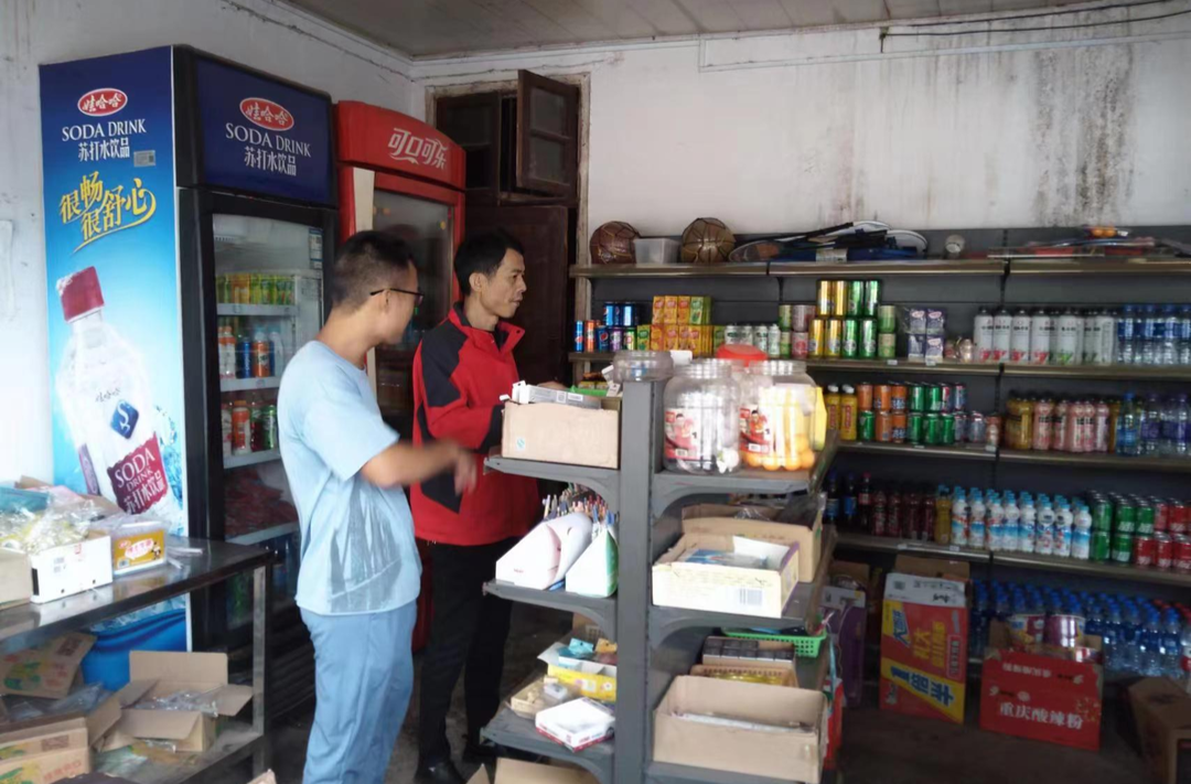 打好安全生产翻身仗丨晓坪乡开展秋季校园食品安全检查