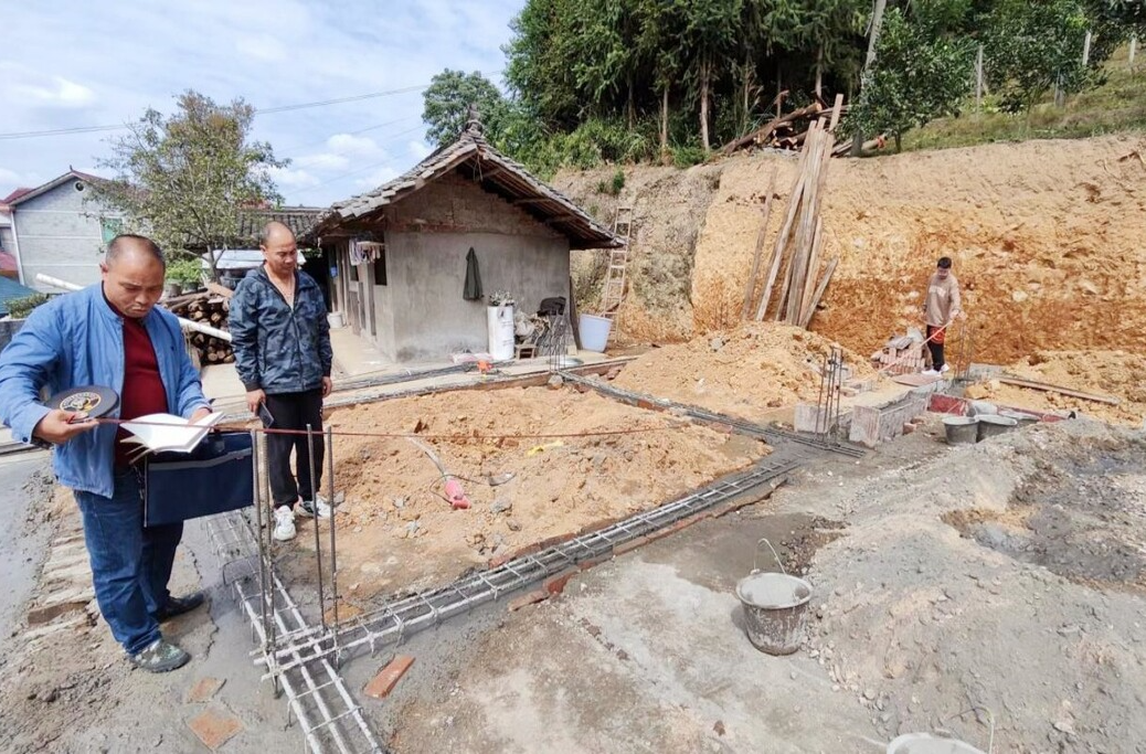 新店坪镇：开展村民建房验收 保障群众 居住安全