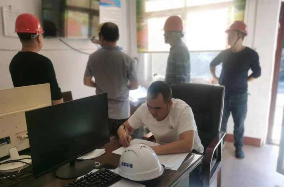 打好安全生产翻身仗丨芷江住建局加强建筑工地交通问题顽瘴痼疾集中整治