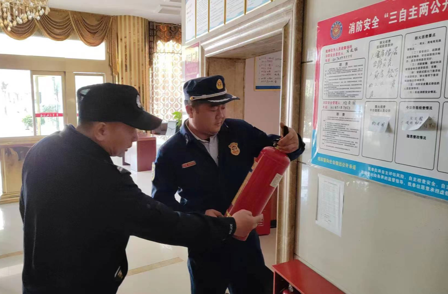 芷江消防救援大队深入辖区公众聚集场所开展消防安全专项检查