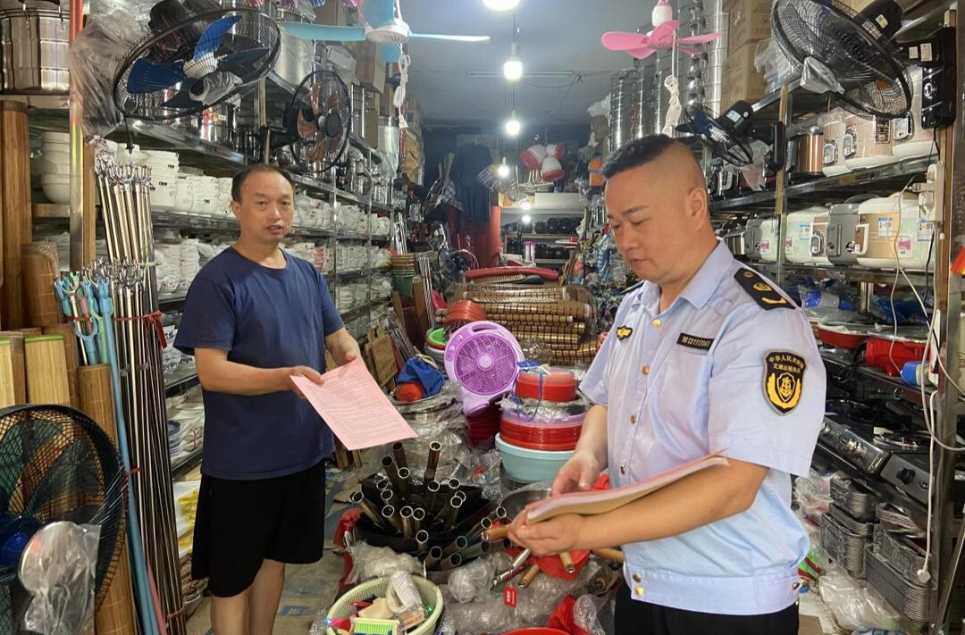 芷江交通运输局开展社会信用体系建设宣传工作