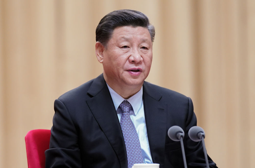 习近平抵达旧金山举行中美元首会晤 同时出席亚太经合组织第三十次领导人非正式会议