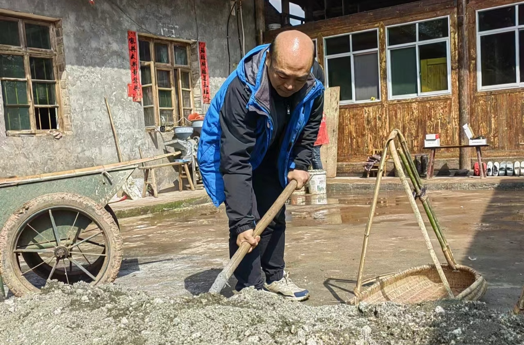 禾梨坳乡学堂湾村：为民办实事 传好乡村振兴“接力棒”