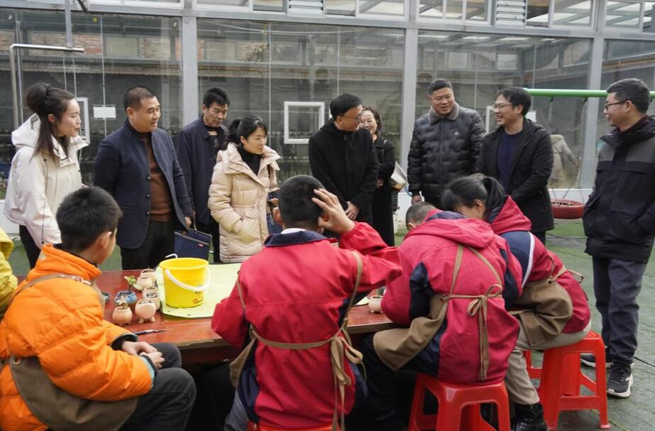 芷江：调研交流 互学共促