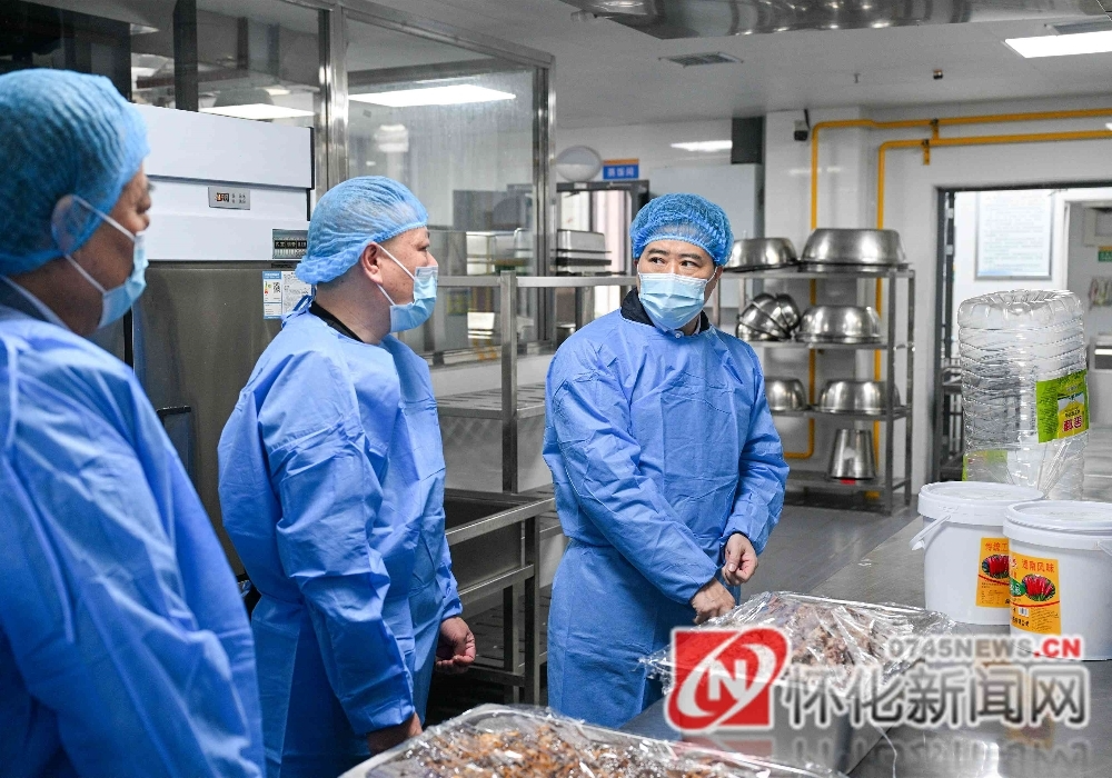 黎春秋：筑牢校园食品安全防线全力守护师生健康