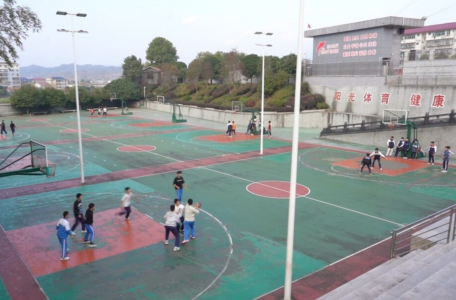 芷江：有序推进“徐特立项目”建设 提高高中办学软实力