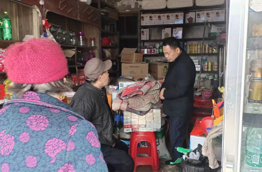 罗卜田乡开展冬季用火用电用气安全宣传