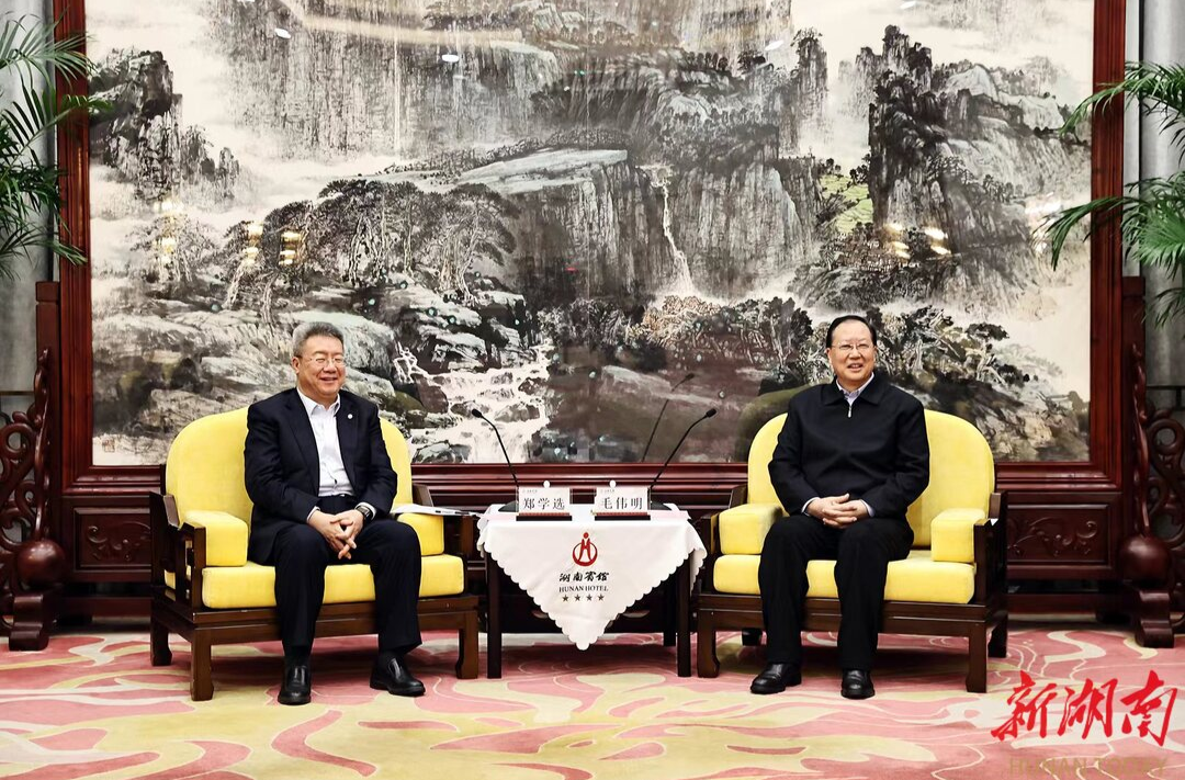 省政府与中建集团举行工作座谈 毛伟明郑学选出席