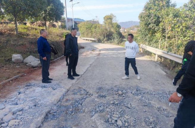 芷江交通运输局：服务群众办实事 积极为民解难题