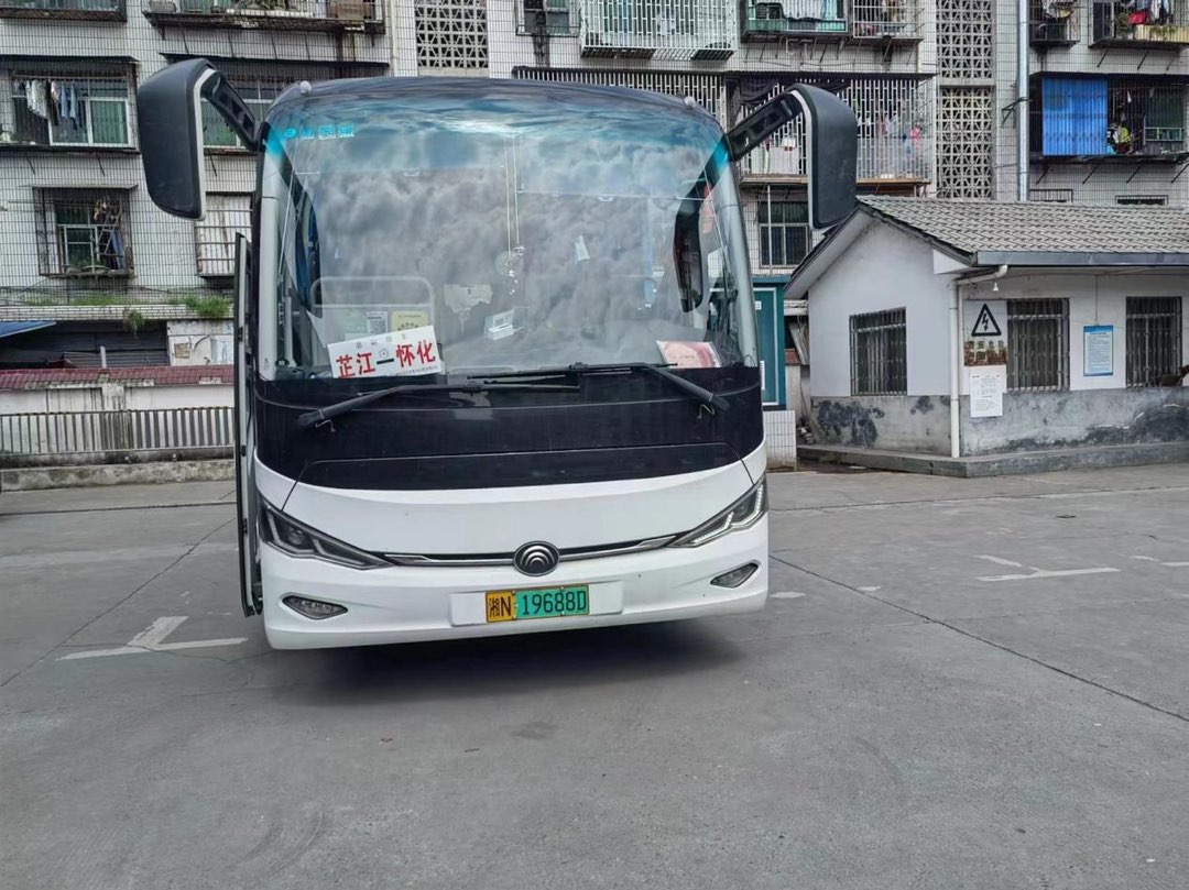 芷江湘运公司：暖心司机送迷路老人平安回家