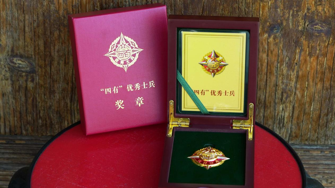 张馨文：积极报名二次参军 为强军事业奉献青春力量