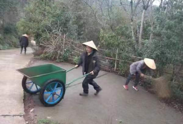 晓坪乡：开展人居环境整治，提升新年新气象