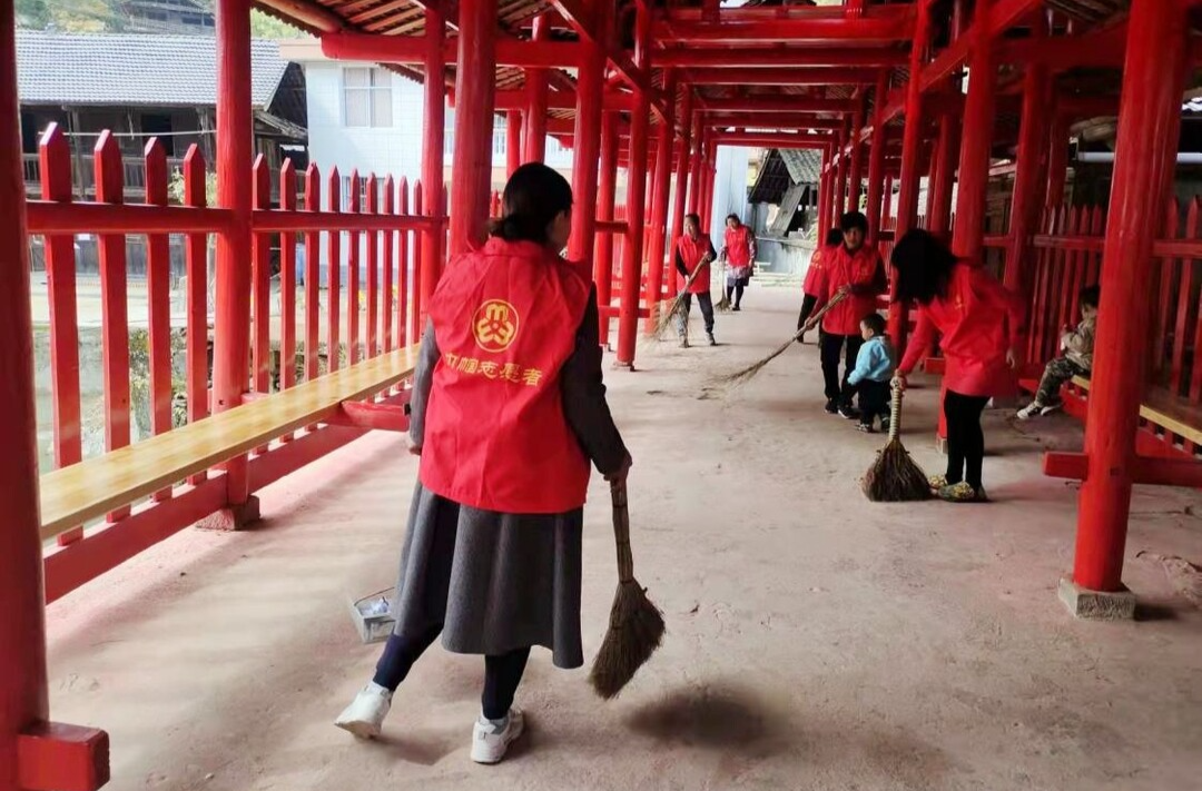 梨溪口乡：环境整治不停歇 乡村面貌再提升