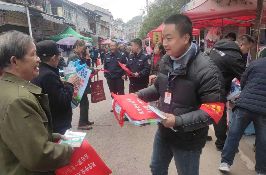 罗卜田乡：积极推进 “七进”宣传 守护道路交通安全
