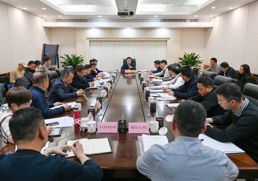 黎春秋：全力建设冷链物流特色国际陆港