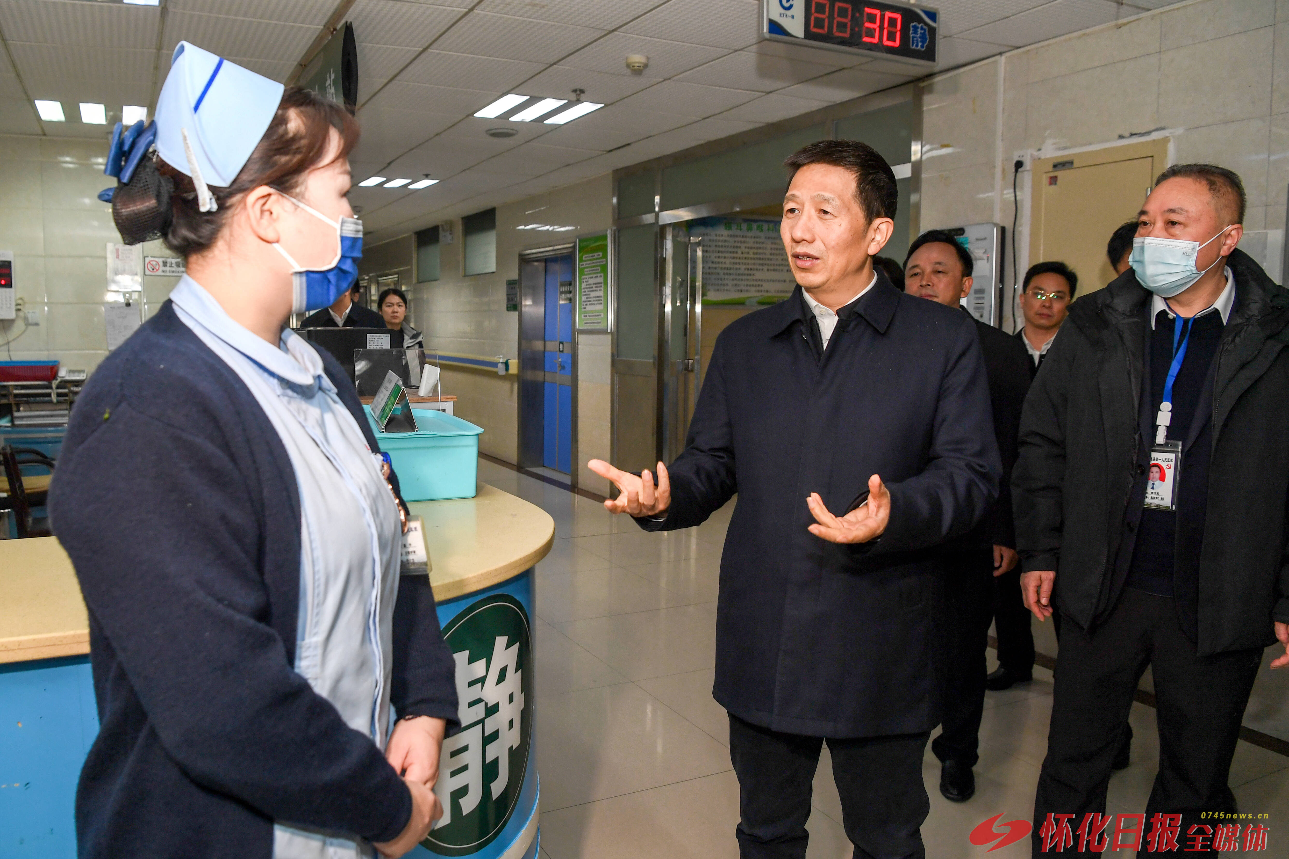 许忠建：着力提升基层医疗卫生工作水平 切实保障群众身体健康生命安全