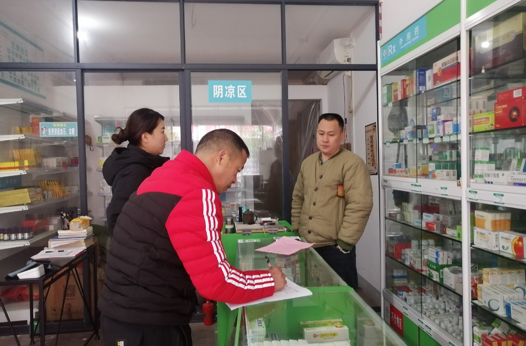 晓坪乡：开展“敲门行动”，严守岁末年初“安全关”