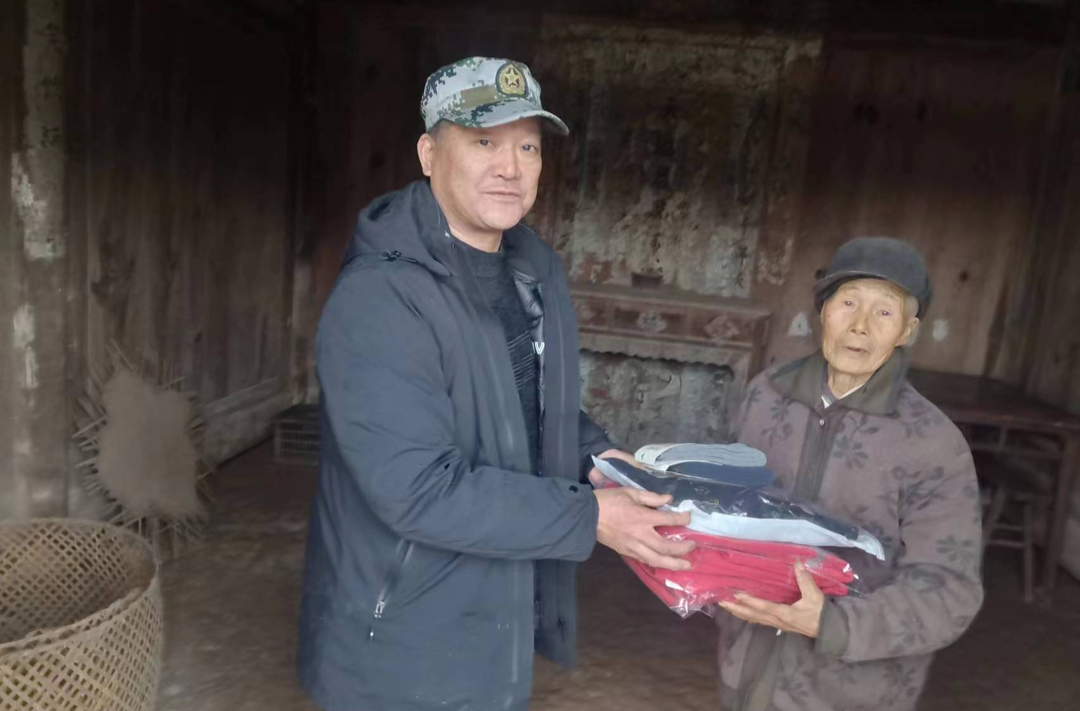 罗卜田乡：岁末寒冬关怀至 浓浓情意暖人心