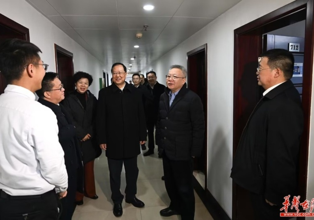 沈晓明毛伟明走访慰问部分中央驻湘单位