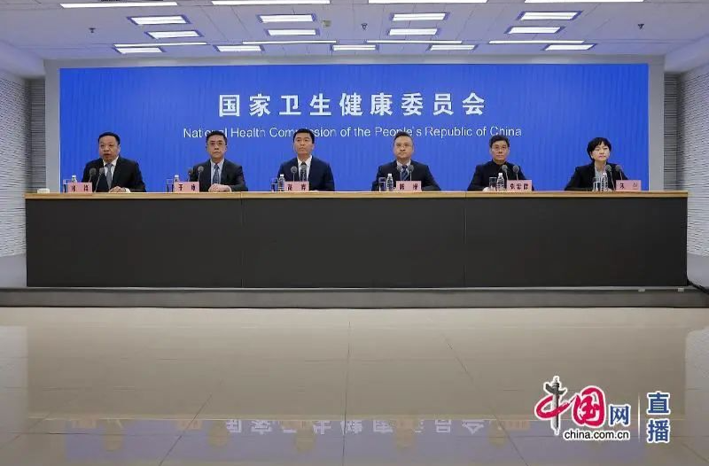 春节期间，呼吸道疾病流行情况如何？人们外出聚会，怎样做好防护？......权威解答来啦！