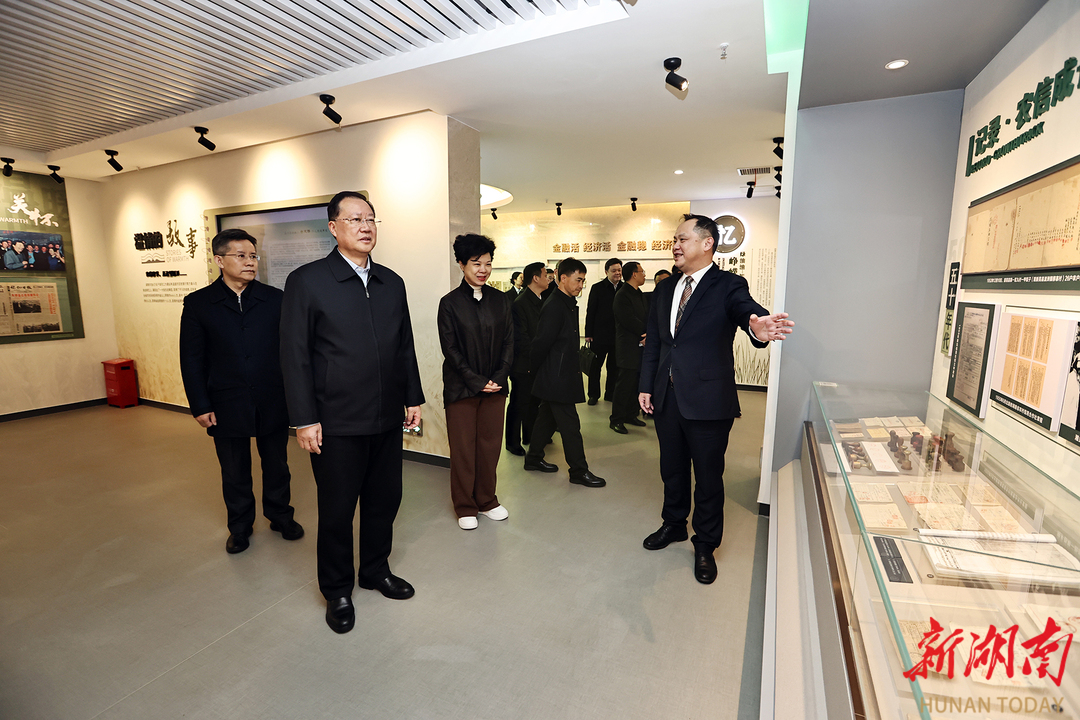 毛伟明在省农信联社调研：聚焦服务“三农”强担当 助推农业农村现代化