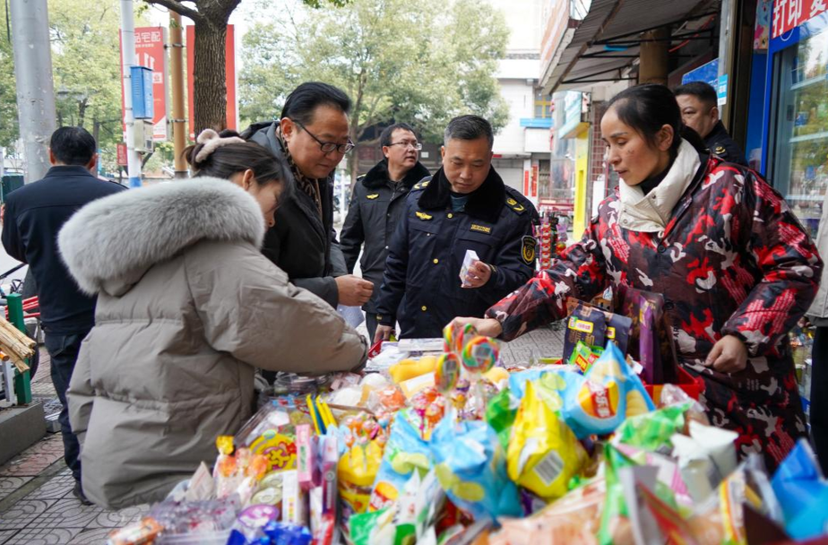 芷江：多措并举 护航校园开学季