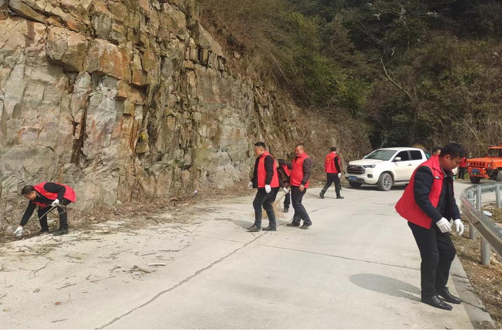 三道坑管理所：传承雷锋精神，我们在行动