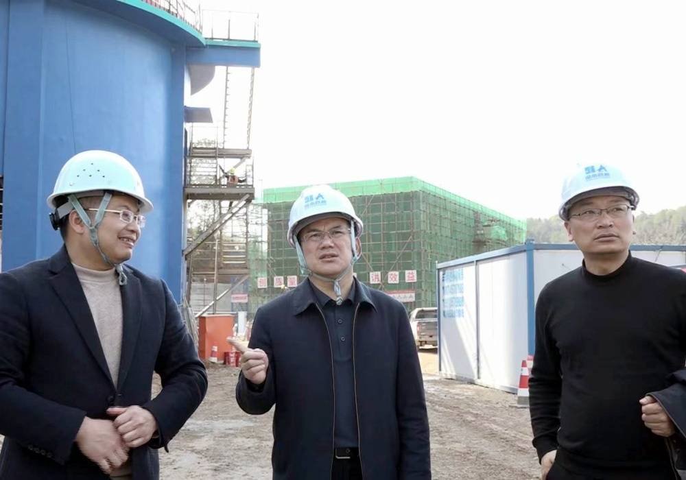 梁元和赴水宽乡督导检查项目建设、春耕备耕等工作