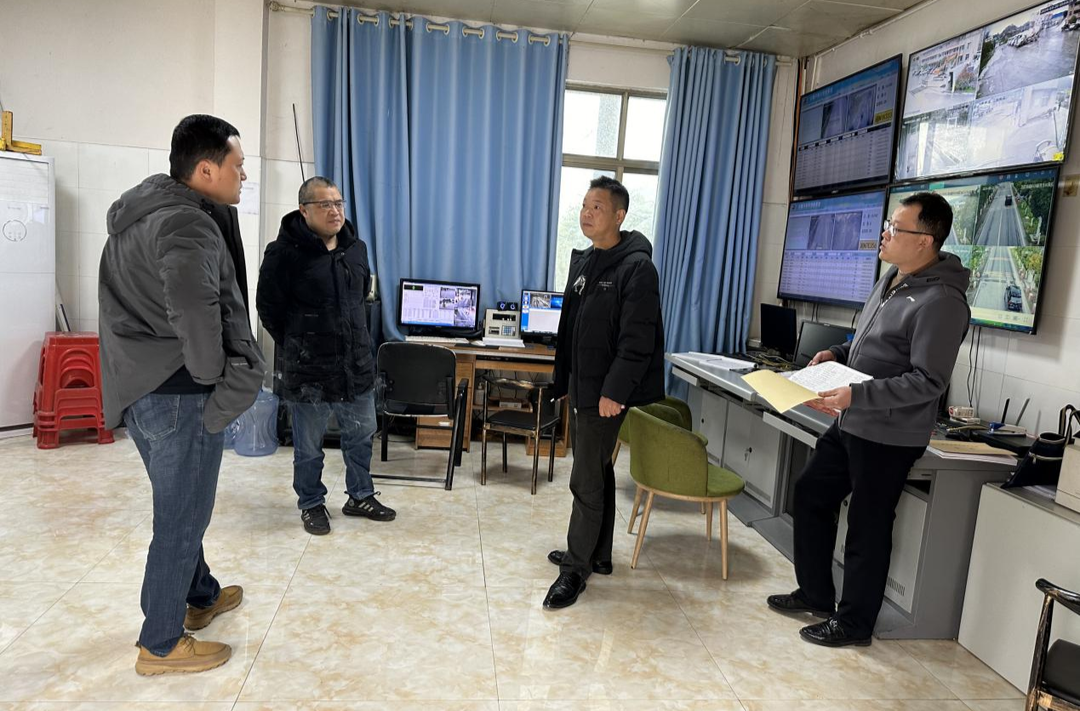 芷江推进省际公路治超重点区域整治