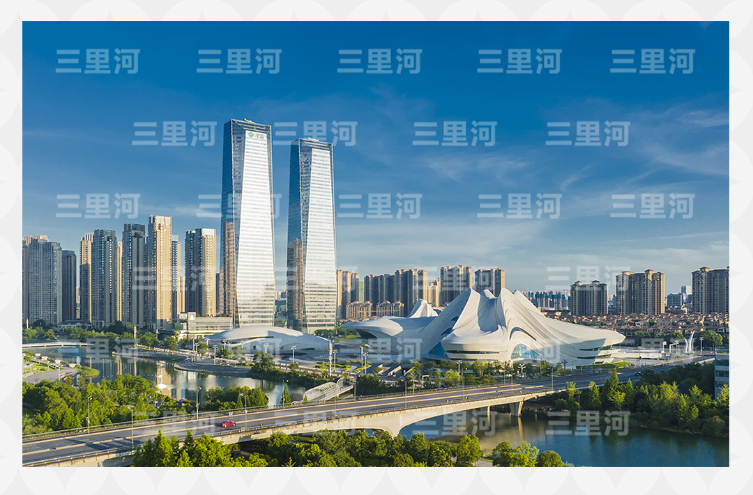 总书记主持召开七场重磅会议，落下关键一子