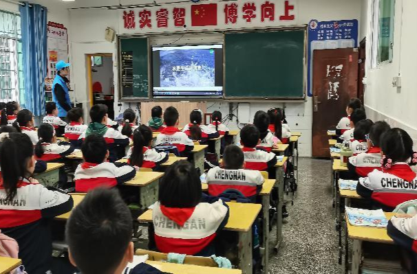 芷江：节水宣传进校园 争当护水小达人