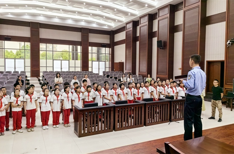 芷江人民法院：保护妇女儿童权益  助力社会和谐稳定