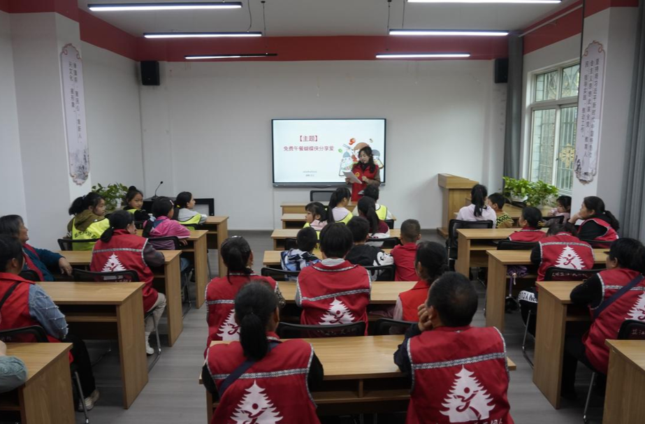 芷江：为爱相聚 免费午餐项目迎来13 周年庆典