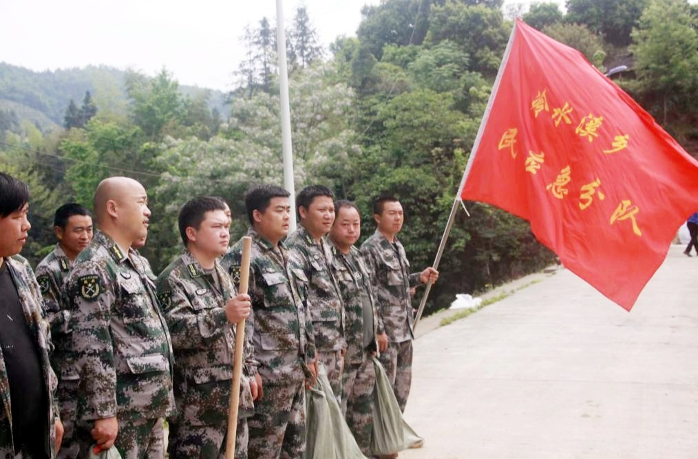 冷水溪乡：开展冲锋舟操舟手集训 锻造过硬水上救援队伍