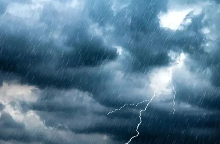 就在今晚，暴雨+雷暴大风！严防山洪、泥石流、滑坡崩塌！