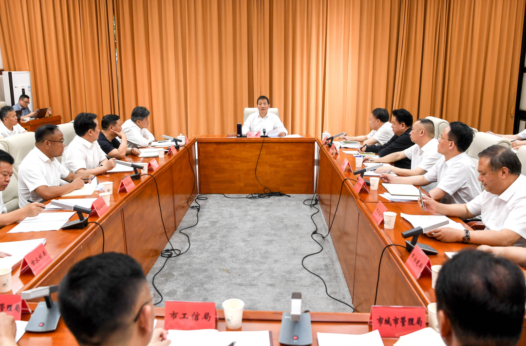 许忠建：扛牢生态环保政治责任 坚决有力抓好问题整改