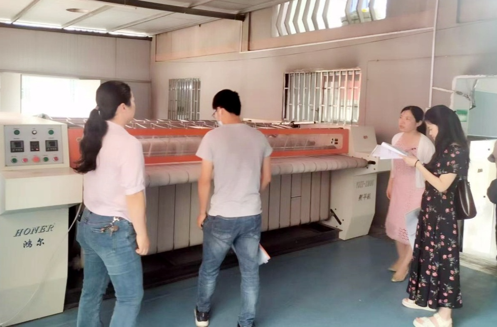 芷江卫健局开展医疗（用）织物洗涤消毒监督检查