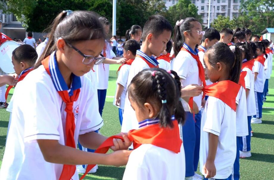 芷江“六·一”示范性队日活动在河西小学举行