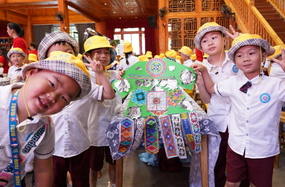 传承民族文化 河西幼儿园积极开展侗族文化教育