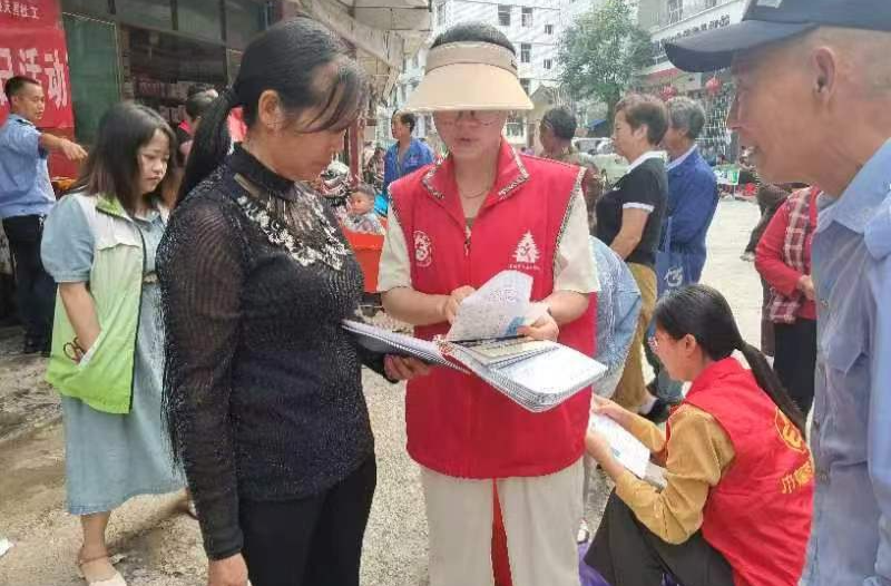 大树坳乡：做好交通安全宣传，筑牢交通安全堡垒