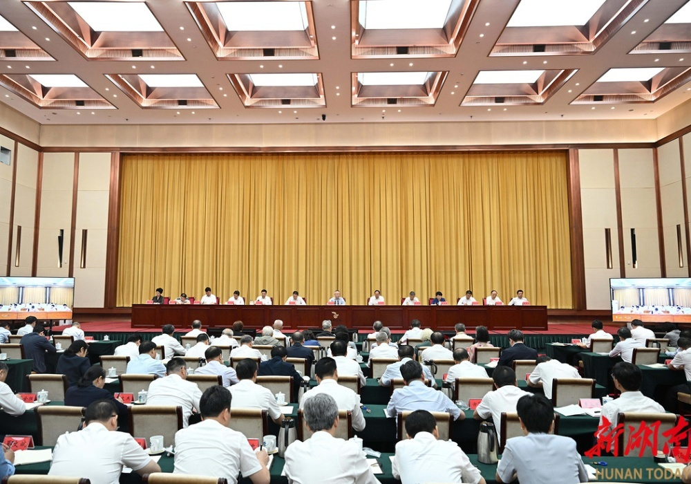 省委警示教育会召开 沈晓明主持并讲话