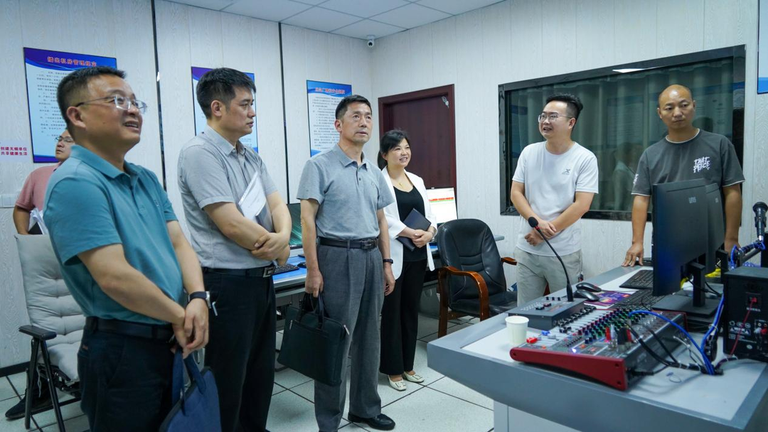 省广电局来芷江调研县级应急广播体系建设工作