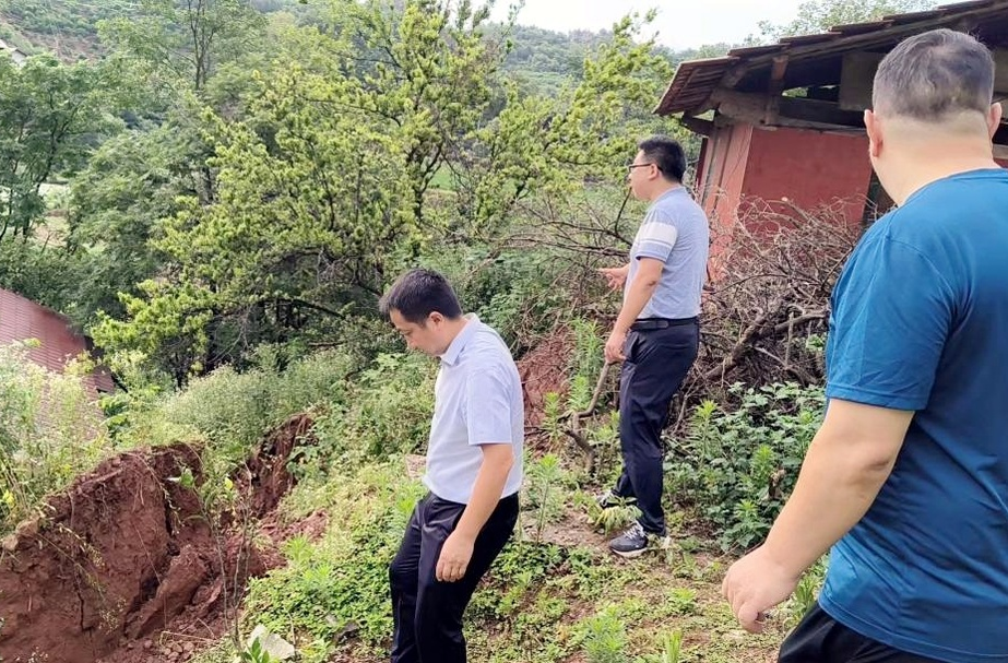 芷江镇：众志成城 积极应对雨汛挑战