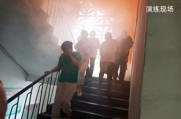 芷江道路运输服务中心组织开展道路客运行业综合应急演练