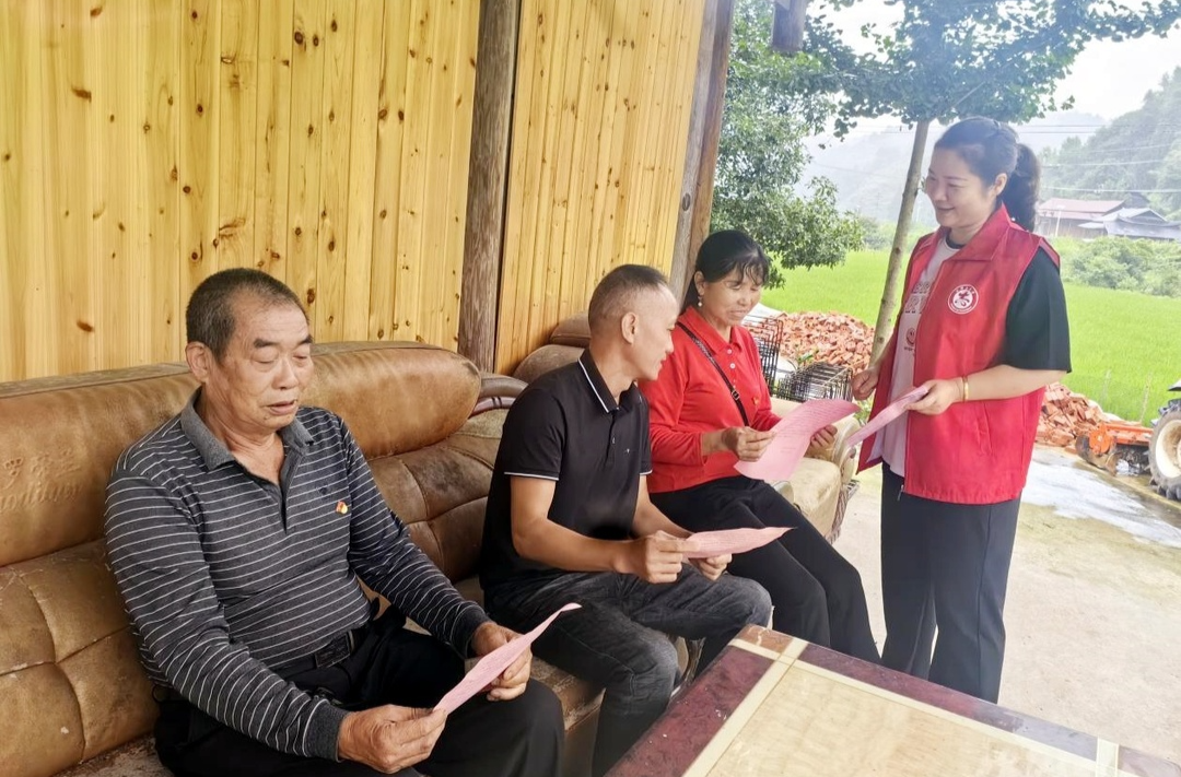 “把安全作为头等大事时刻放在心上”——公坪镇“安全生产月”活动侧记