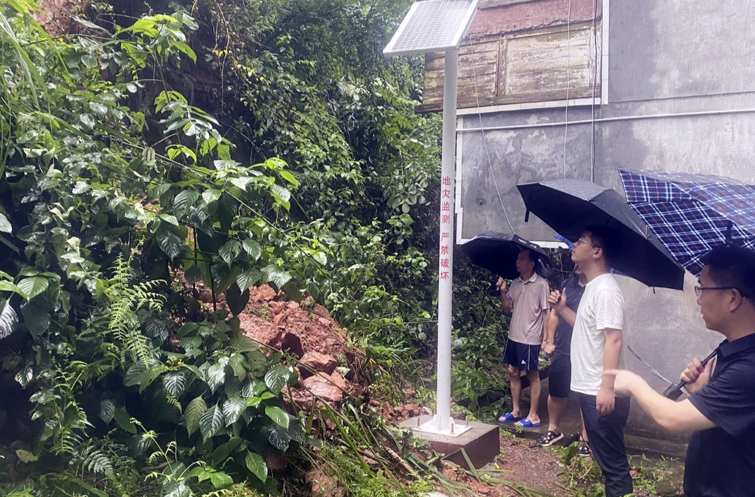 芷江教育：闻“汛”而动，多点发力织密防汛“责任网”